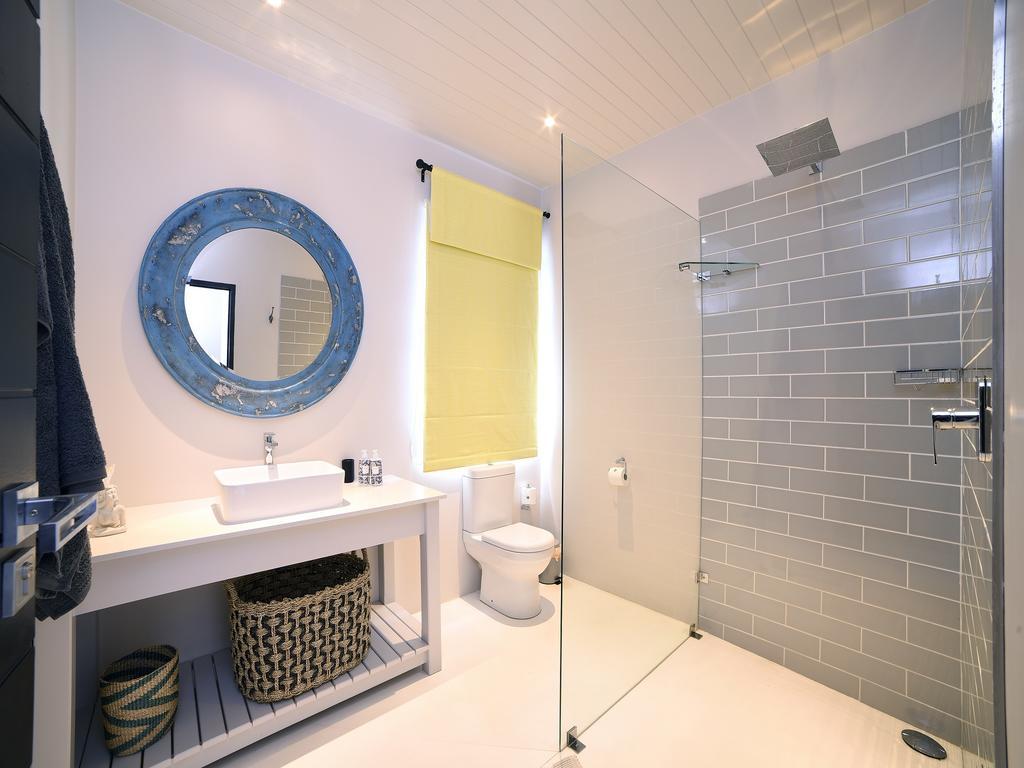 The Boat Shed By The Oyster Collection Villa Kenton on Sea Exterior foto